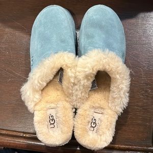 Ugg shearling lined clogs
